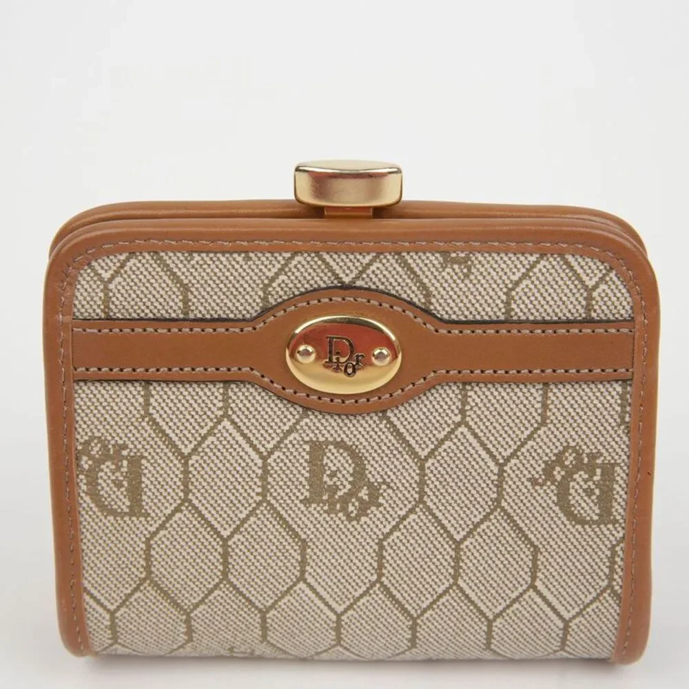 Honeycomb Frame Wallet